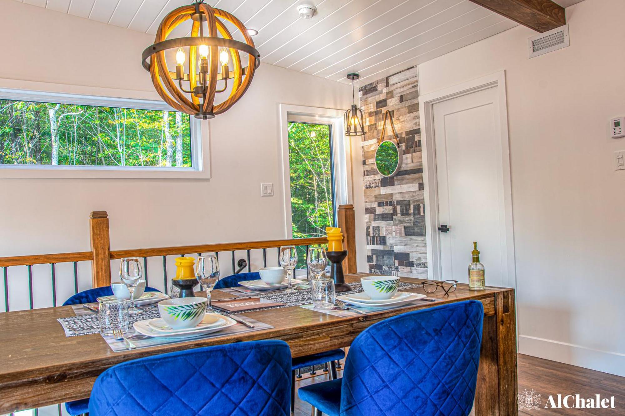 Chalet Woodpecker Lodge - Chaleureux Avec Foyer. Orford Екстериор снимка